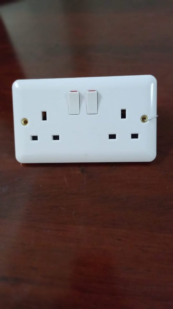 13A twin socket