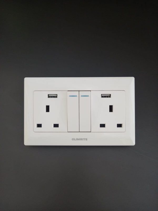 Twin socket 13A with USB